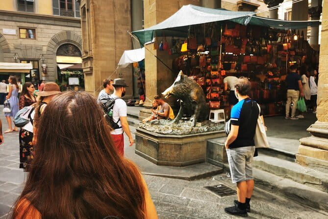 The Best of Florence Private Walking Tour with a Local Guide - Palazzo Pitti Finale by the Medici’s Doorstep