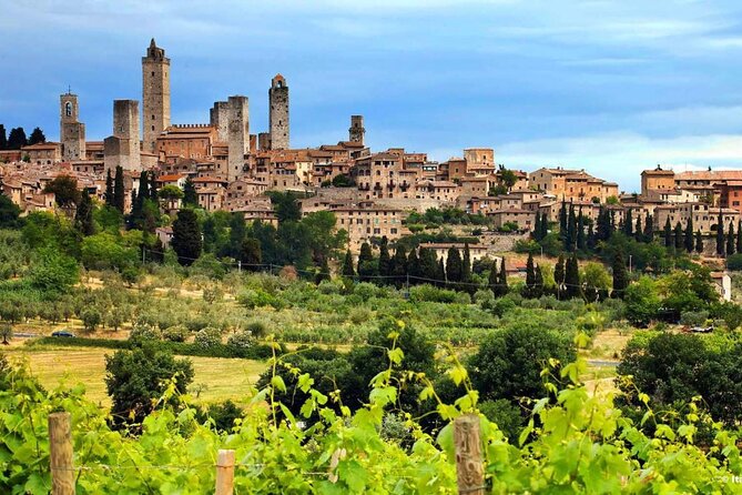 The best of Siena and San Gimignano from Livorno - Torri di San Gimignano: Making the Most of the 20 Minutes