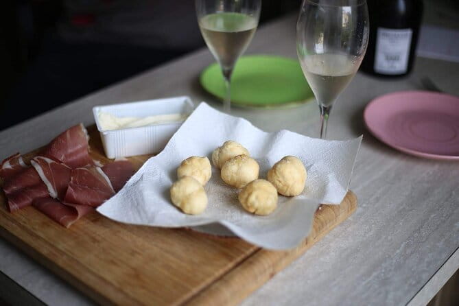 The Cooking Lab - Authentic Food Experience - The flow of the class: from dough basics to a table-ready meal