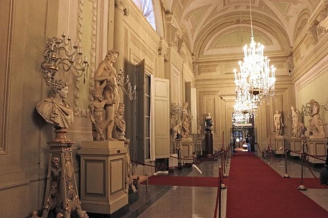 Timed entrance ticket to Palazzo Pitti - What you’ll see: Medici art, statues, mosaics, and fresco ceilings