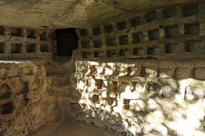 Tomb Hunting and Trekking Adventure in Sovana - Stop 2 Option: Wine Tasting After the Hike (15 Euros)