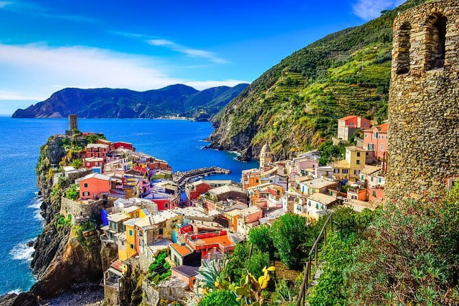 Tour Cinque Terre and Pisa Leaning Tower from Florence Private - Price and what you’re buying for $2,300.80 per group