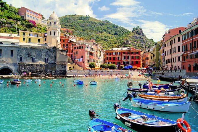 Tour Cinque Terre and Pisa Leaning Tower from Florence Private - 7:00 am pickup, small-group comfort, and how the day starts