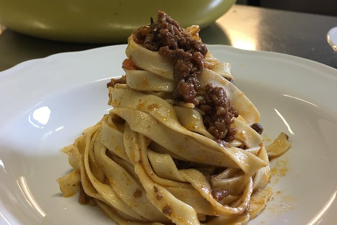 Traditional Cooking Class in San Gimignano - Your Menu: Tagliatelle, Ragù, Cacciatore, and Chocolate Lava Cake