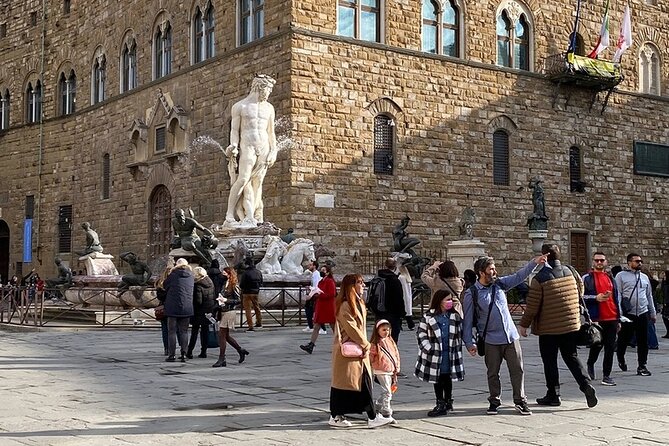 Treasures of Florence: Guided Walking Tour of City Highlights - Piazza della Signoria: statue-and-society in the open-air museum