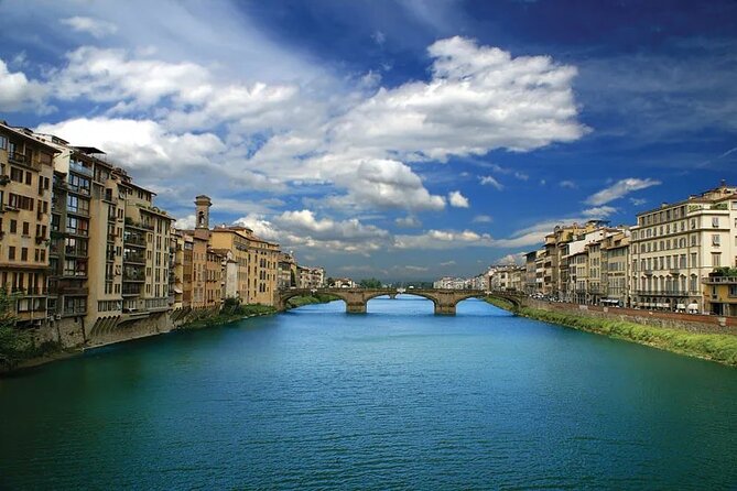 Treasures of Florence: Guided Walking Tour of City Highlights - Why the small group size and audio system are more valuable than you think