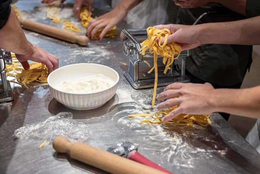 Tuscan Cooking Course with Florence Central Market Visit - Should you book this Tuscan cooking course?