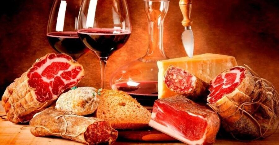 Tuscan Delicious Food Degustation Private Tour - Duomo Square Start: Skipping the Line in the Cathedral Area