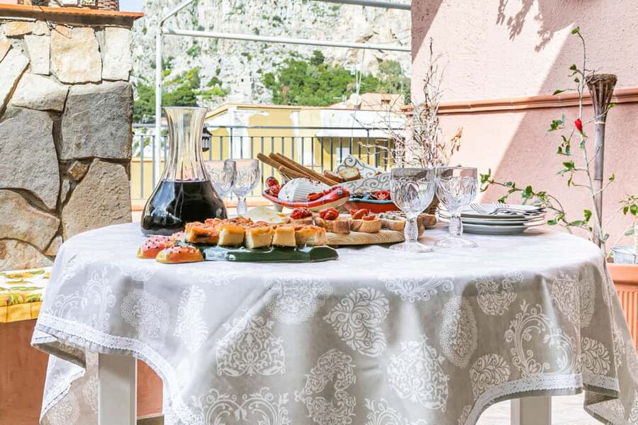 Tuscan Lunch & Winery Tour with Tasting in San Gimignano - Who this tour fits best (and who should skip it)