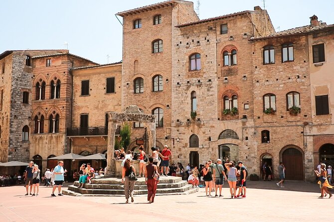 Tuscany: Day Trip to Pisa, Siena, San Gimignano, and Chianti - San Gimignano: Towers, Piazza della Cisterna, and a Walk Along the Mura
