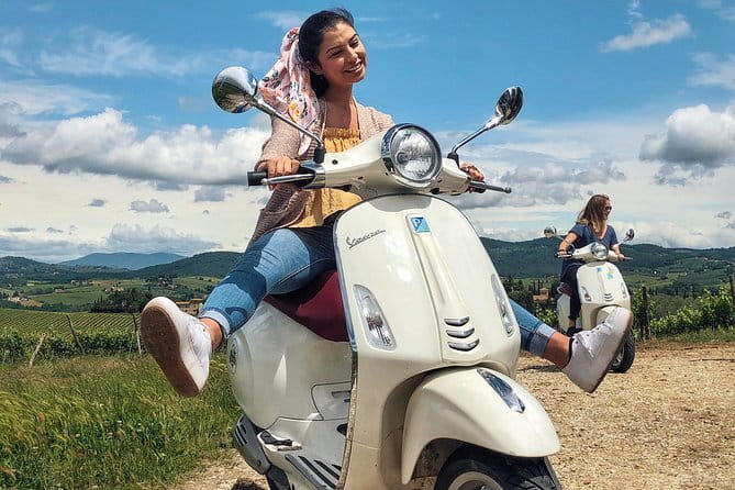 Tuscany Vespa Tours Through the Hills of Chianti - The ride itself: what 2 hours of Vespa time feels like