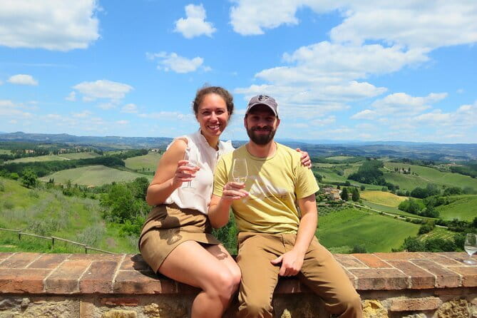 Tuscany Wine Tour: 2 Wineries & Chianti from San Gimignano - San Gimignano start point: easy pickup and the Chianti drive