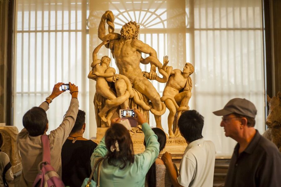 Uffizi & Accademia Guided Tour with Michelangelo’s David - Uffizi Gallery: How the Guide Turns Famous Paintings Into a Story