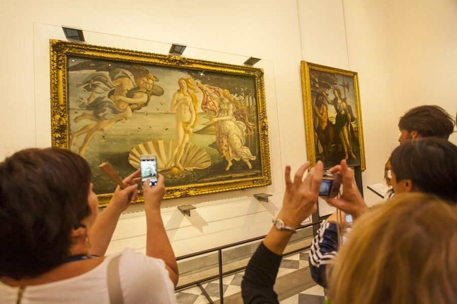Uffizi & Accademia Guided Tour with Michelangelo’s David - Timing, Group Size, and Headsets: How to Make a 3-Hour Tour Feel Longer
