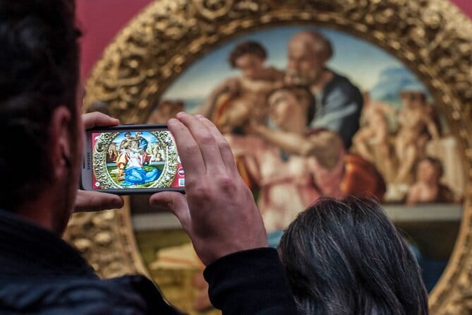 Uffizi Gallery Entrance Ticket with Priority Access - Finding the meeting point without stress