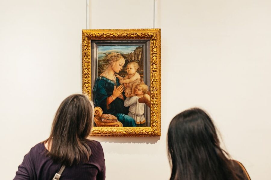 Uffizi Gallery: Renaissance Masterpieces Guided Tour - Hear the art, not just the walls: why the guide’s approach matters