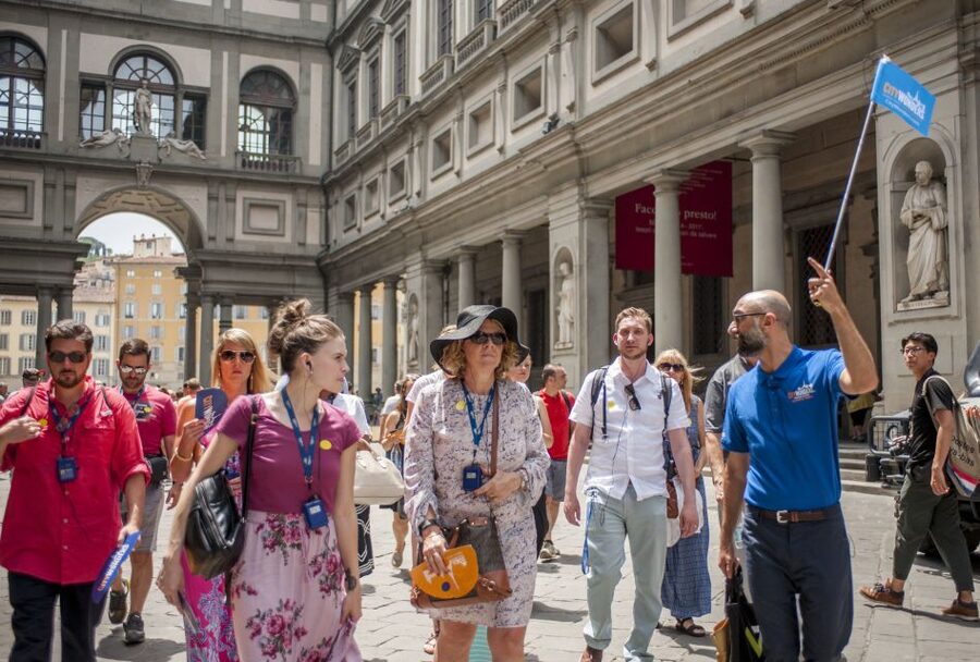 Uffizi Gallery: Small Group Guided Tour with Reserved Entry - The rooftop terrace payoff: Florence from above