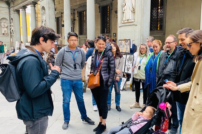 Uffizi Gallery Tickets: Step into the Heart of Renaissance Art - Eating and resting inside the museum