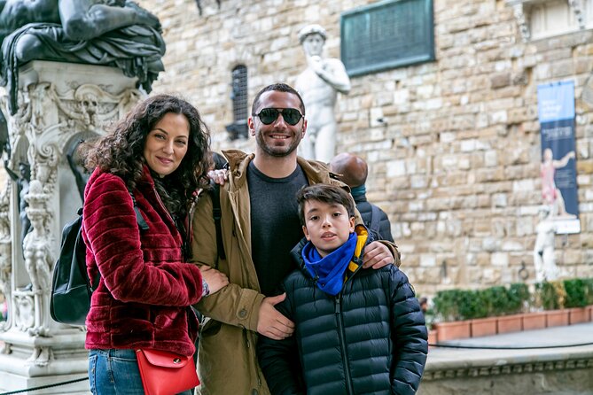 Uffizi Gallery Tour for Kids & Families in Florence with Child-friendly guide - Piazza della Signoria Start: A Handy Florence Meeting Point