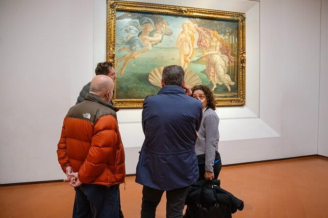 Uffizi Gallery Tour with Botticelli & Michelangelo - Start at Piazzale degli Uffizi: The Leonardo Statue Meeting Point