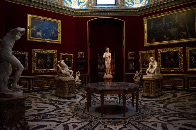 Uffizi Gallery Tour With Ticket - Uffizi Windows: Getting Great Views Without Detouring