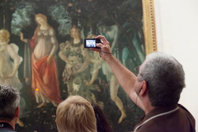 Uffizi Masterclass with Art Expert in Florence - Entering the Uffizi: where the masterclass actually pays off