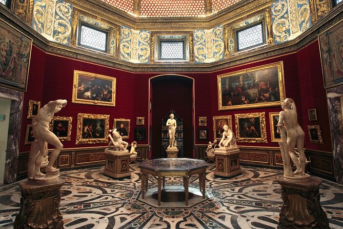 Uffizi, Tuscan Flavors & Artisan Workshops in Florence - Piazza della Signoria, Santa Maria del Fiore, and Ponte Vecchio: key sights without detours