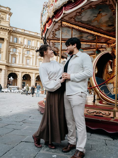 Unique Photographer in Florence - Ending at Santa Trinita Bridge: Why This Finish Feels Like Florence