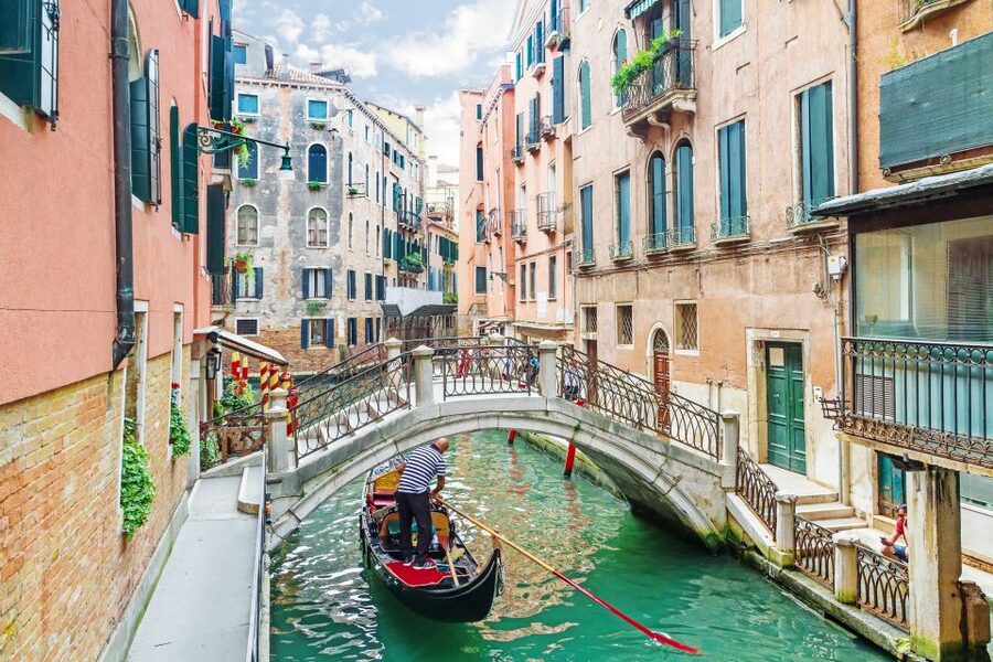 Venice in One Day: Guided Tour From Florence - The Coach Ride From Florence: Comfort, Timing, and the Realities of a Long Day