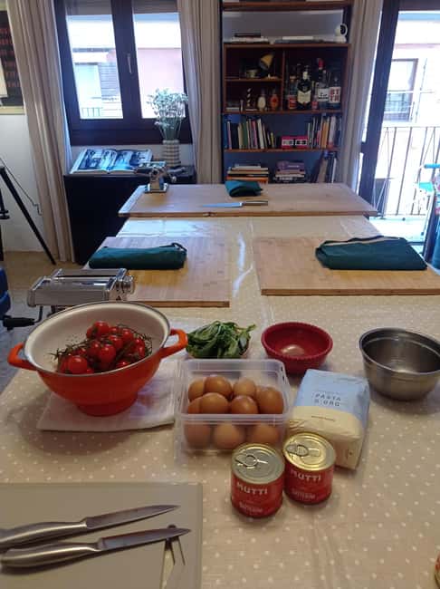 Verona Handmade Fresh Pasta Class in a Cozy Home - Sauce Pairing: Making Your Pasta Feel Complete