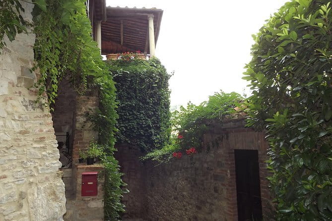 Villages of Chianti with lunch and tasting in Open Top Van - Meeting Point in Florence: Quick Start, No Hotel Pickup