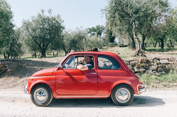 Vintage Fiat 500: 2-Hour Florence Tour with Guide - Passing Medici Villa del Poggio Imperiale: A Tight Sight With Big Name Recognition