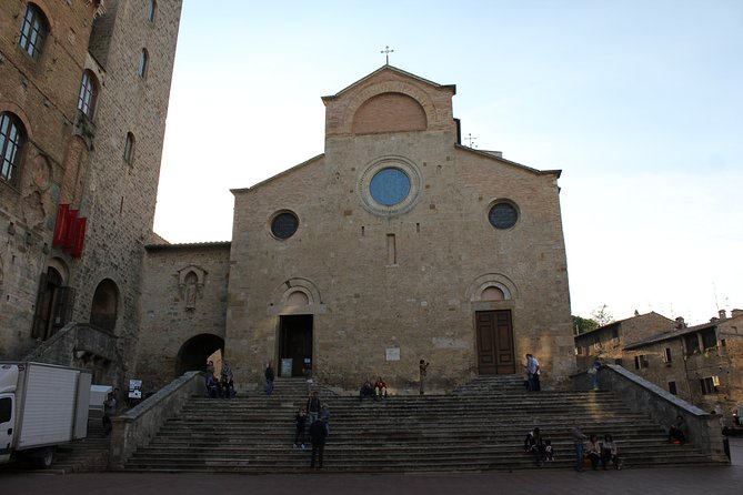Visit of San Gimignano with local expert guide - Who should book this San Gimignano guided visit?
