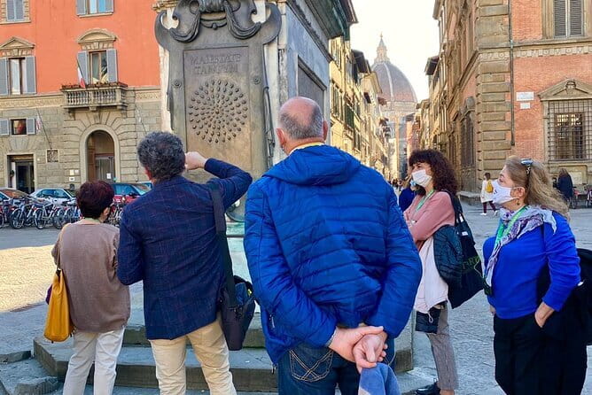 Walking tour of Florence with a private Florentine Tourist Guide - Piazza Santissima Annunziata and the Ospedale degli Innocenti