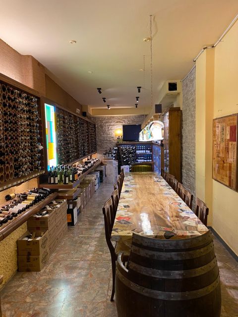 Wine Tasting Experience in Florence city centre - The 1-hour structure: what you should expect when the glasses land