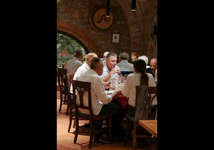 Wine Tasting Experience with Seven Types of Tuscan Wine - Chianti Classico (Cherry and Earth) and Chianti Classico Riserva (Nuanced and Aged)