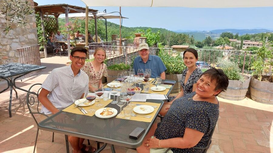 Wine Tour in Open Top Van - Who this tour suits best (and who should choose something else)